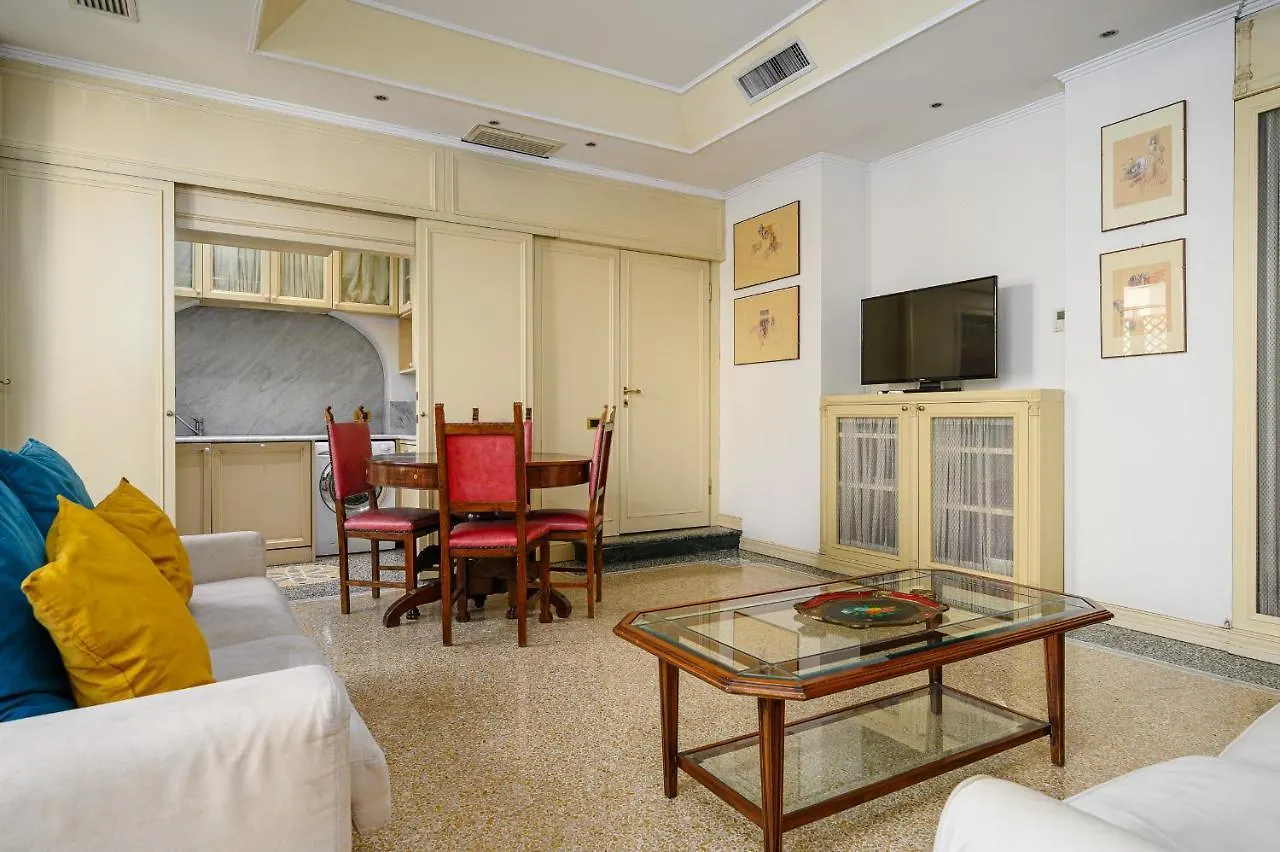 Appartement Duomo - Fontana Penthouse With Beautiful Terrace à Milan